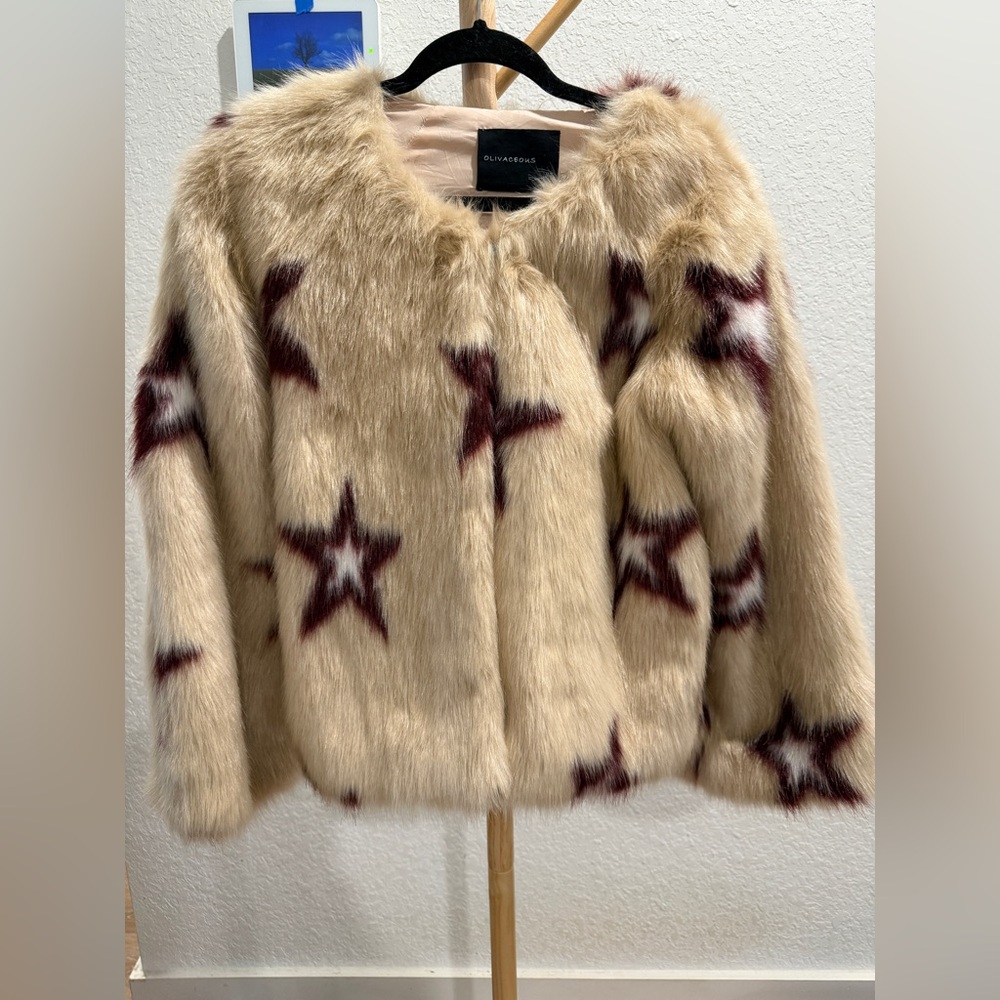 Olivaceous star fur coat